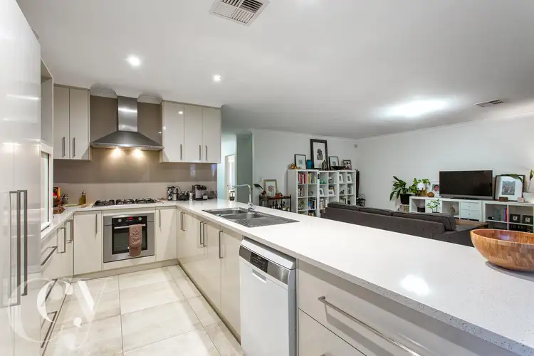 15 Shoalwater Street, North Coogee WA 6163