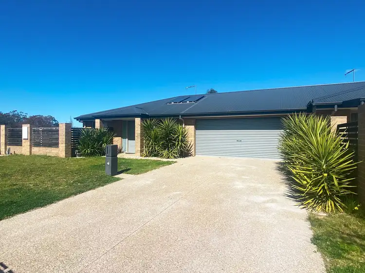 Main view of Homely unit listing, 1/3 Victor Place, Lavington NSW 2641