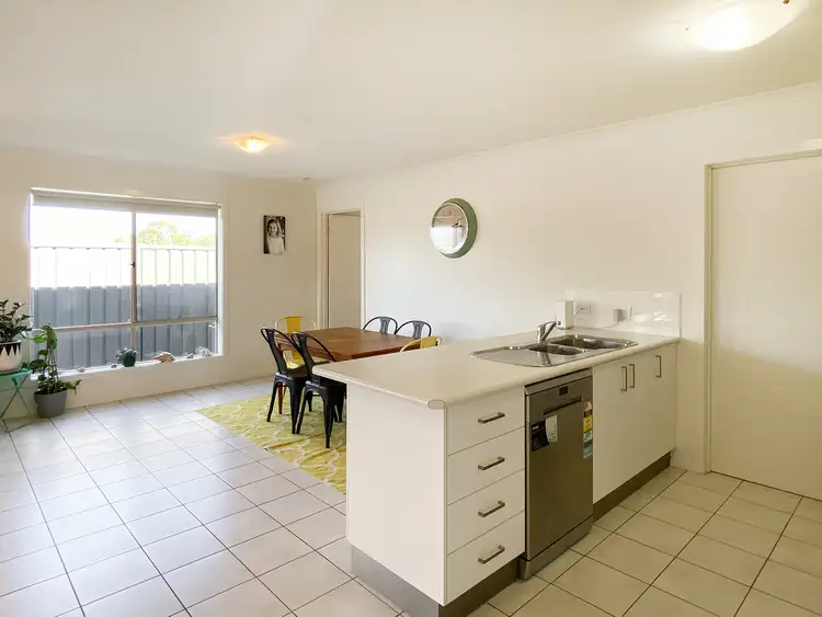 Sixth view of Homely unit listing, 1/3 Victor Place, Lavington NSW 2641