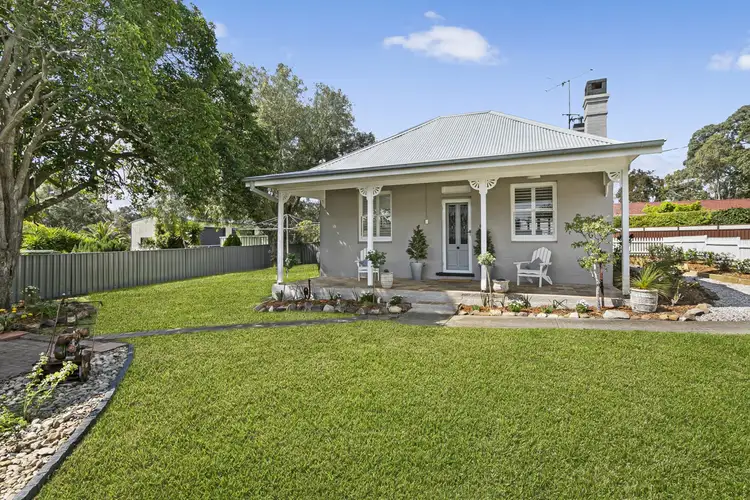 2 Kevin Place, Thirlmere NSW 2572