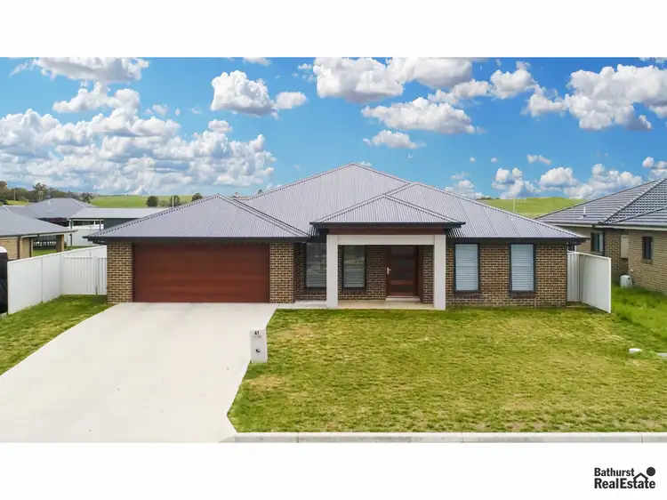 41 Fraser Drive, Eglinton NSW 2795