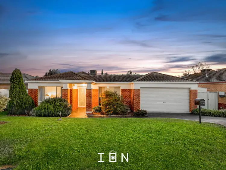 23 Emmer Green Retreat, Cranbourne East VIC 3977