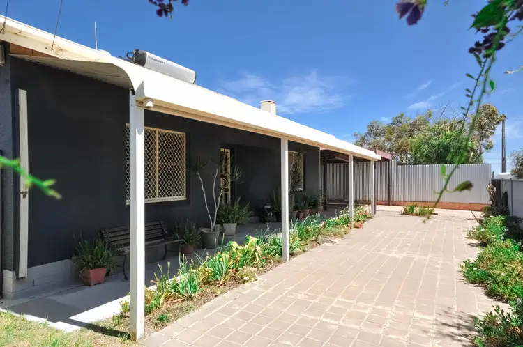 3 Moyes Street, Port Augusta SA 5700