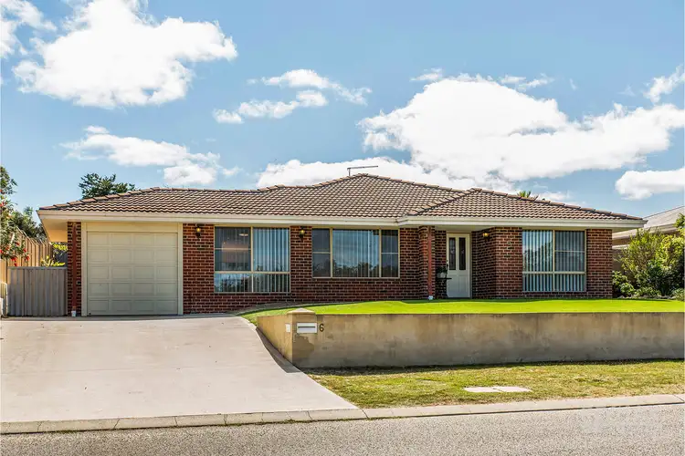 6 Barwon Heads Terrace, Connolly WA 6027