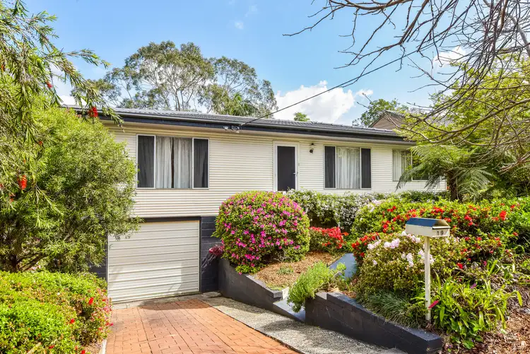19 North Crescent, North Gosford NSW 2250