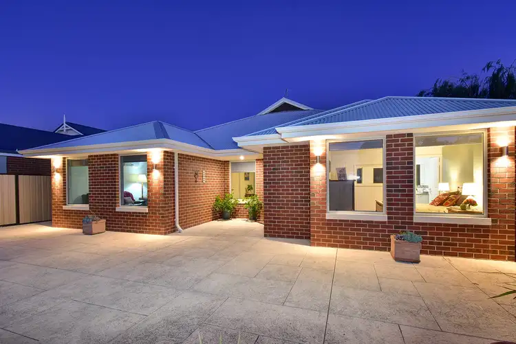 Second view of Homely house listing, 22 Willeroo Chase, Carramar WA 6031