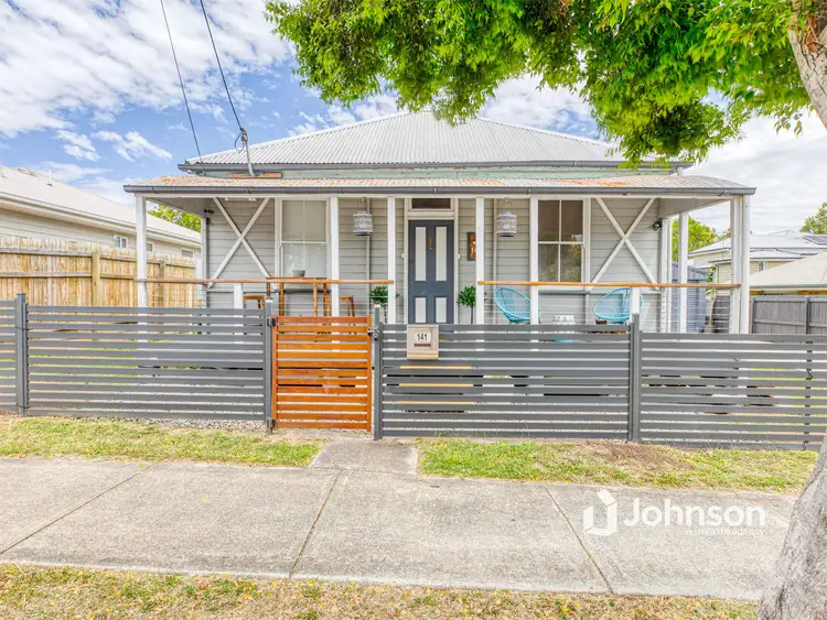 141 Glebe Road, Silkstone QLD 4304