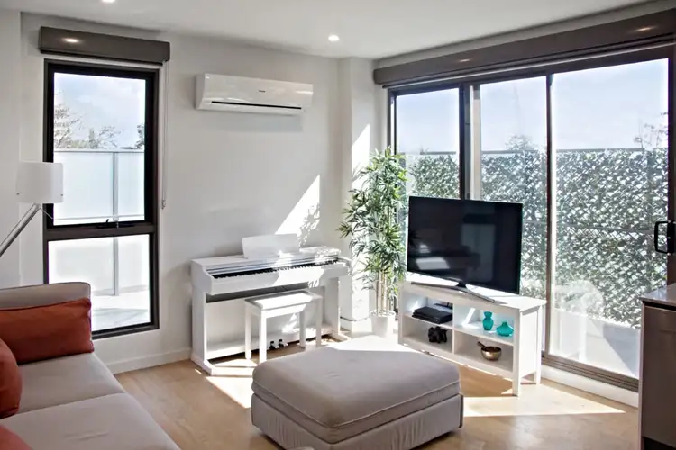 Third view of Homely apartment listing, 204/577 Glenferrie Road, Hawthorn VIC 3122