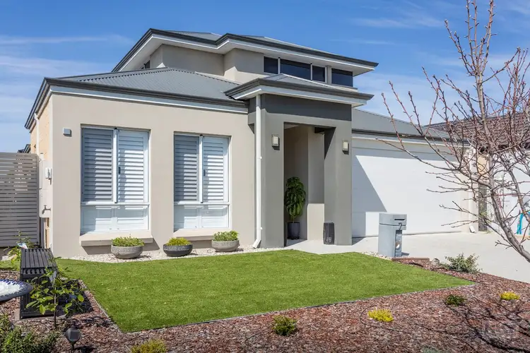 7 Noonan Road, Caversham WA 6055
