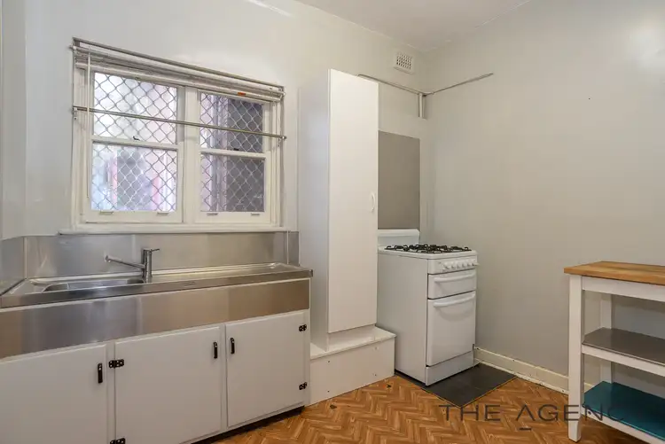 Sixth view of Homely villa listing, 15/114 Terrace Road, Perth WA 6000