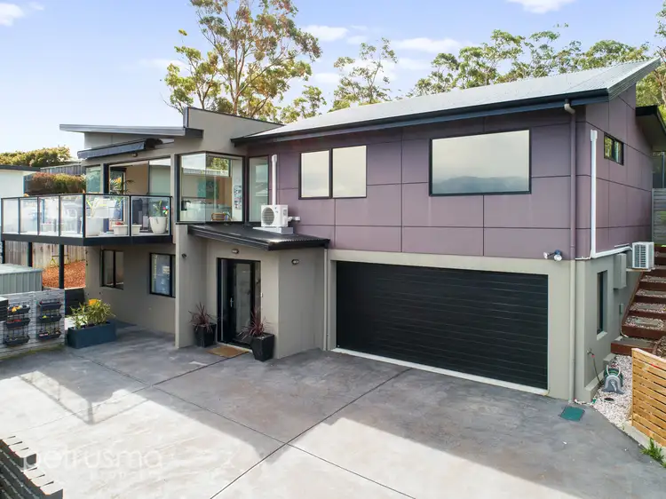2/572 Oceana Drive, Howrah TAS 7018