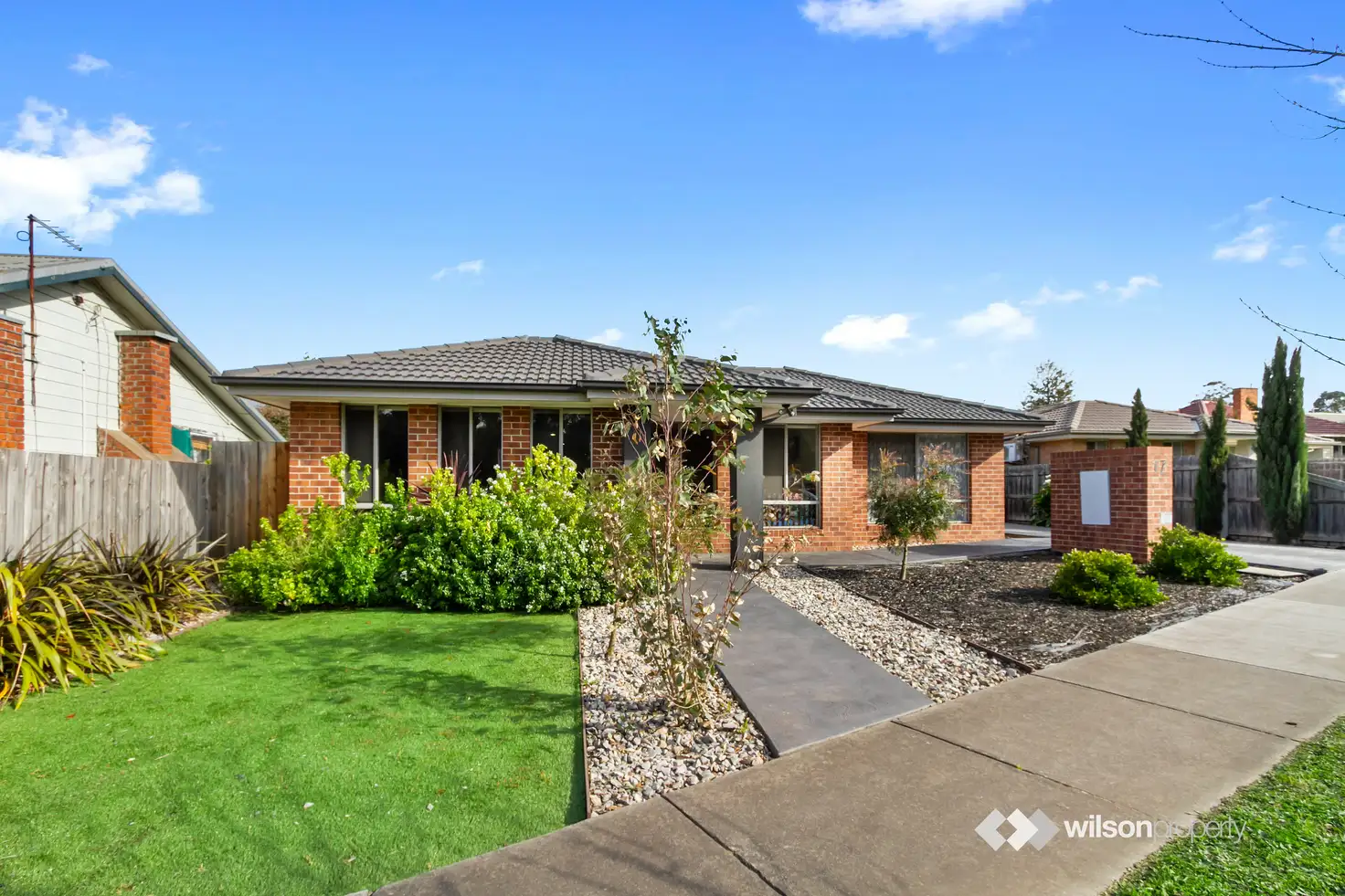 Main view of Homely townhouse listing, 1/17 Bank Street, Traralgon VIC 3844