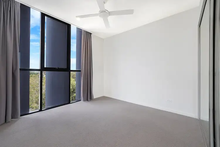 Sixth view of Homely unit listing, 407/17 Deshon Street, Woolloongabba QLD 4102