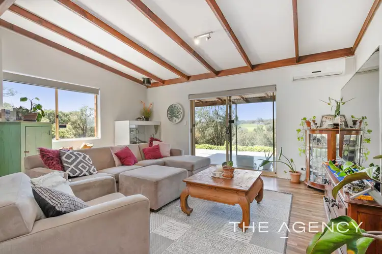 550 Stanwix Place, Wooroloo WA 6558