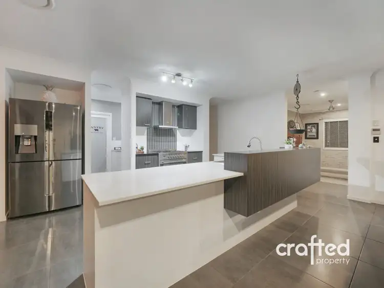 Sixth view of Homely house listing, 8 Bronzewing Court, Greenbank QLD 4124