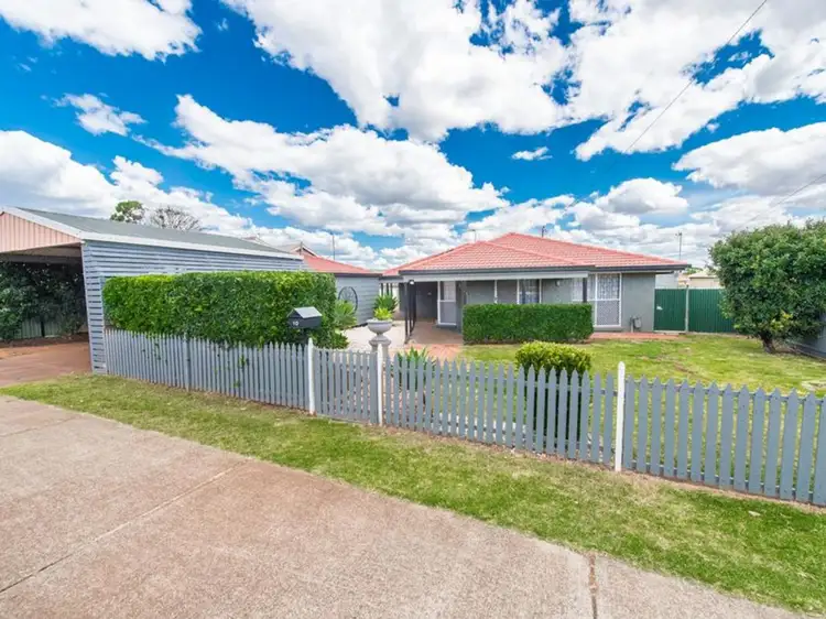 10 Kingsford Smith Drive, Wilsonton QLD 4350