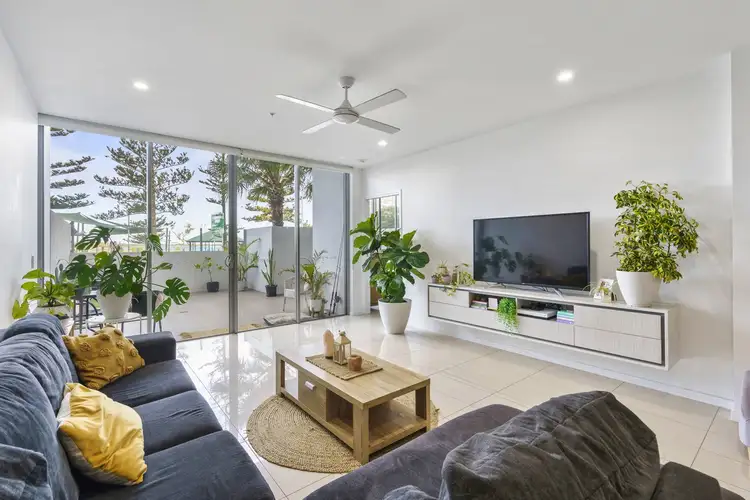 104/388 Marine Parade, Labrador QLD 4215