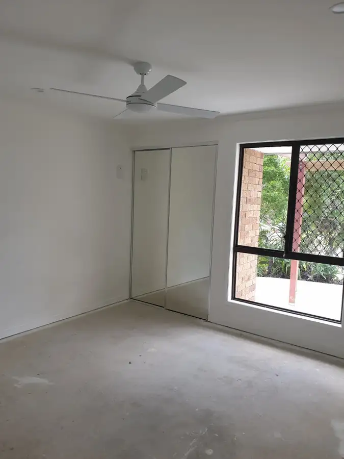 Sixth view of Homely semi-detached listing, 1/5 Gumbeel Court, Highland Park QLD 4211