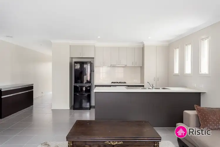 Fifth view of Homely townhouse listing, 2 Hillgrove Way, Mernda VIC 3754