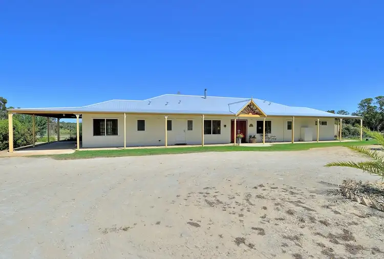 40 Eliza Road, Wanerie WA 6503
