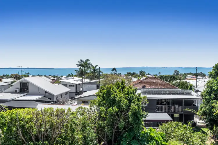 74 Melville Terrace, Wynnum QLD 4178
