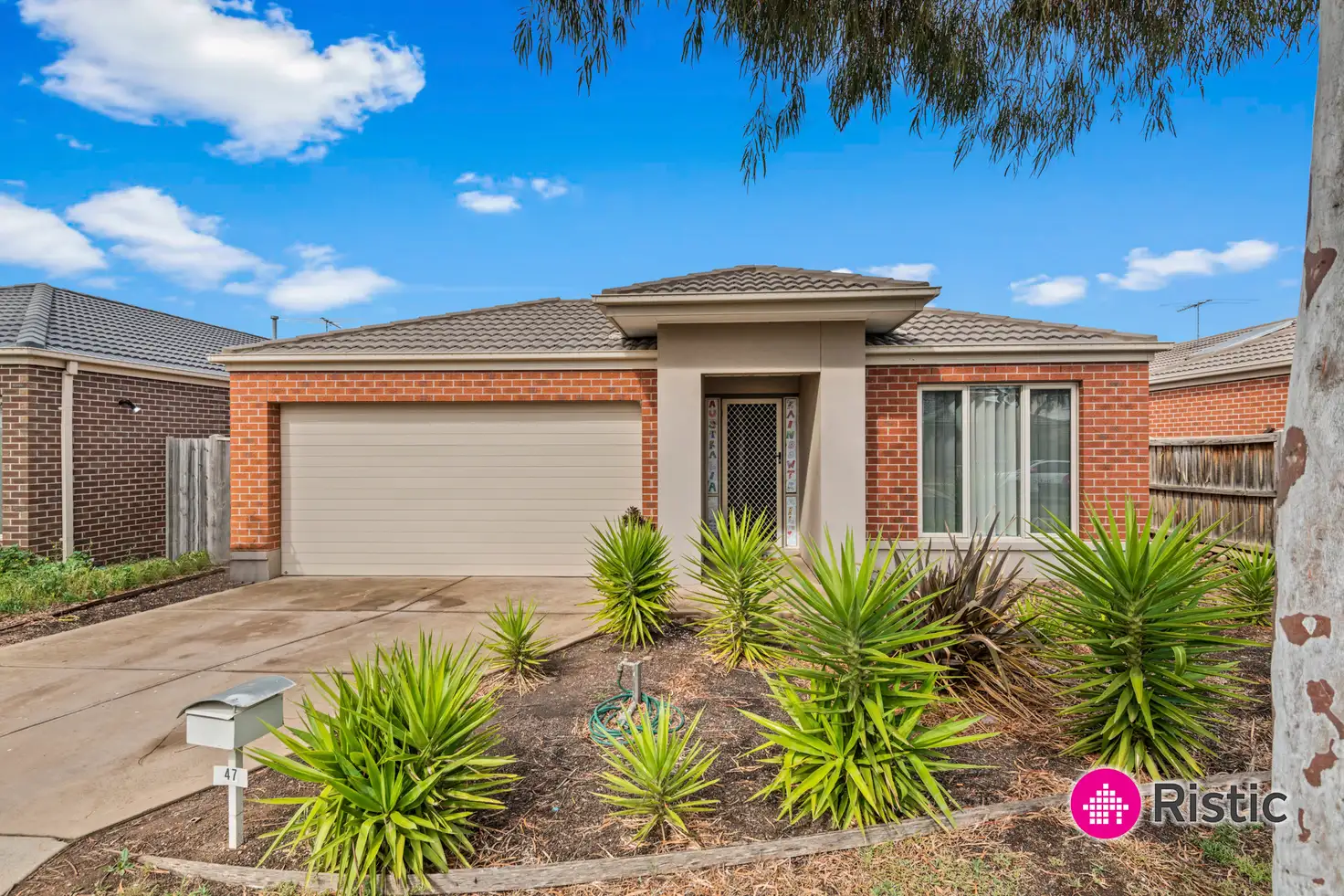 Main view of Homely house listing, 47 Barleygrass Crescent, Brookfield VIC 3338