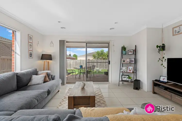 Sixth view of Homely house listing, 47 Barleygrass Crescent, Brookfield VIC 3338