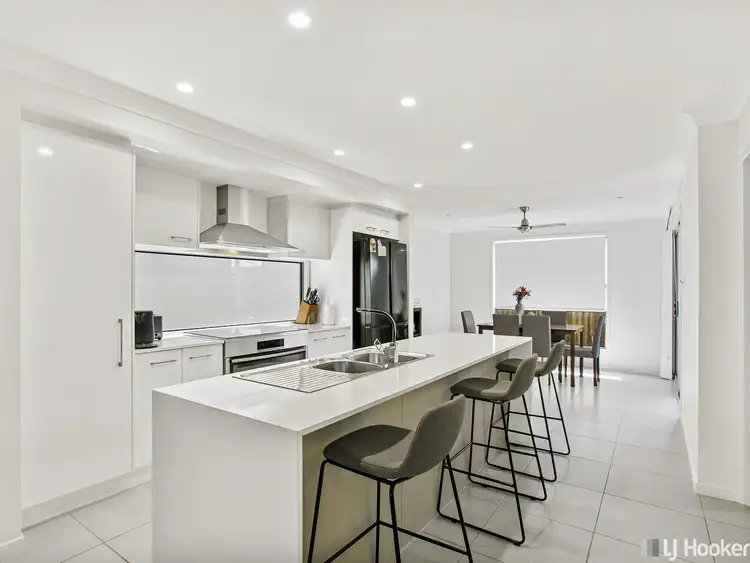 Third view of Homely house listing, 5 Newport Place, Thornlands QLD 4164