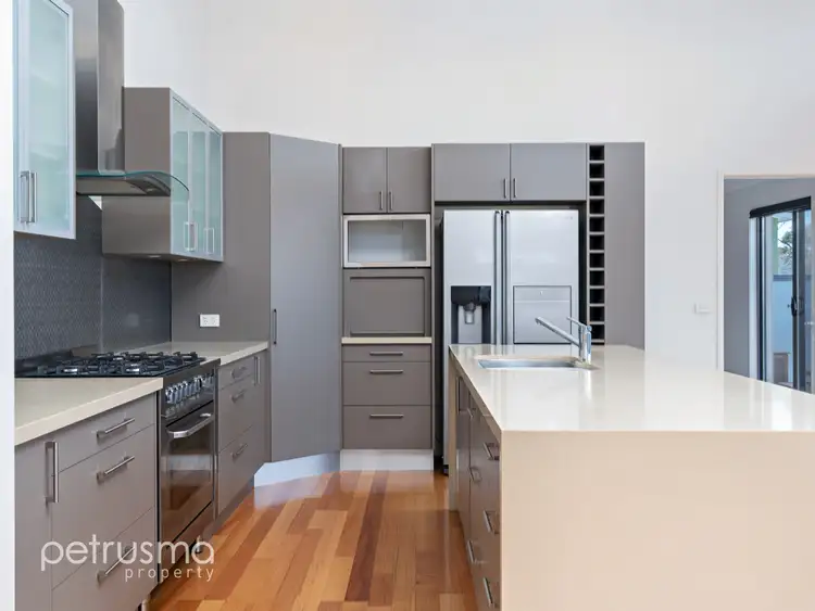 Fourth view of Homely house listing, 3/176 Derwent Avenue, Lindisfarne TAS 7015