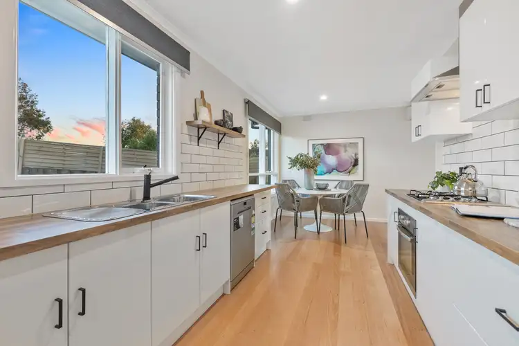 Sixth view of Homely house listing, 2 Hamilton Grove, Frankston South VIC 3199