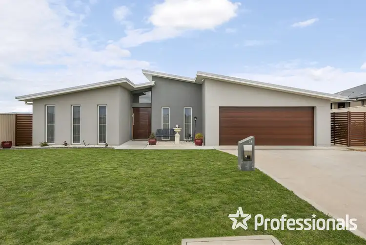 21 Coates Drive, Kelso NSW 2795