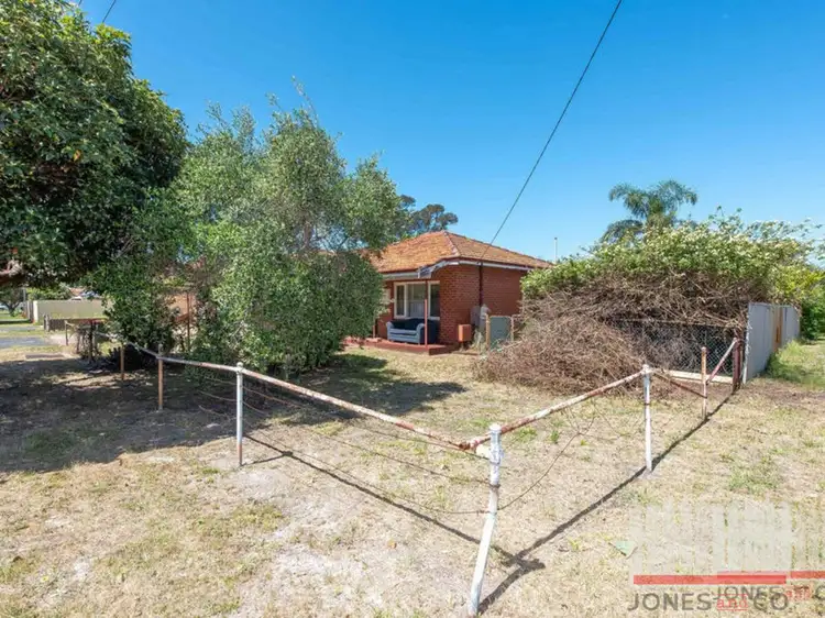 141 Anzac Terrace, Bassendean WA 6054