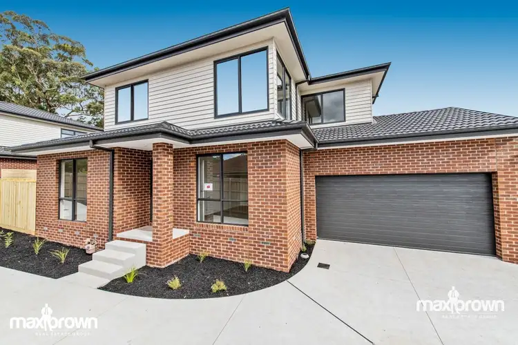Main view of Homely townhouse listing, 2/5 Victory Street, Croydon VIC 3136