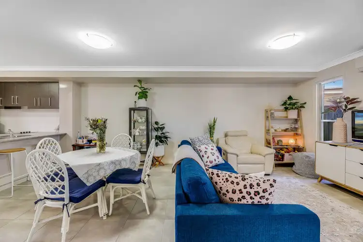 Fifth view of Homely unit listing, 2/18 Teesdale Avenue, Newtown QLD 4350