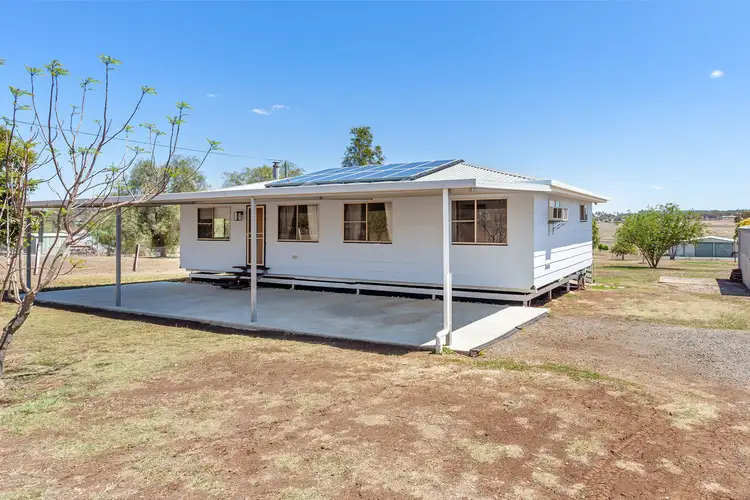 23 Lake Drive, Meringandan QLD 4352
