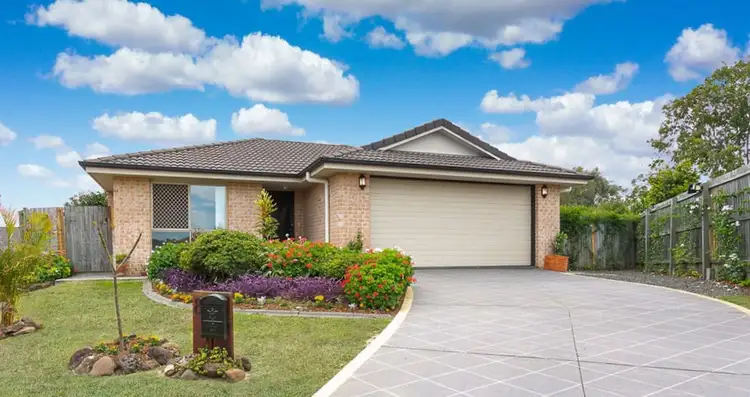 8 Wattle Crescent, Raceview QLD 4305