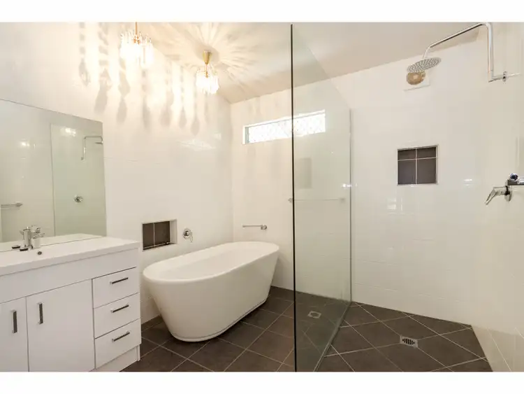 Sixth view of Homely house listing, 1064 Wingara Street, North Albury NSW 2640