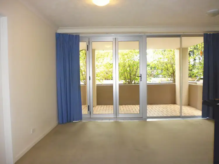 Sixth view of Homely unit listing, 4/130 Marine, Southport QLD 4215