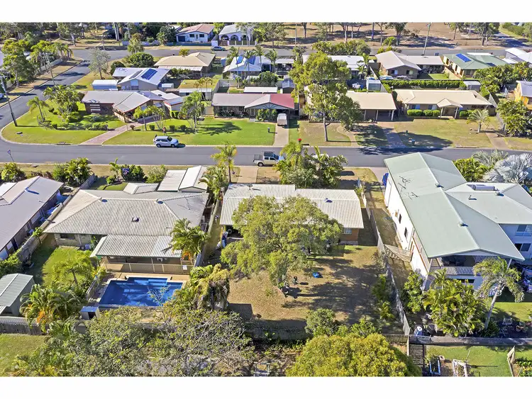 Seventh view of Homely house listing, 6 Ashgrove Crescent, Taranganba QLD 4703