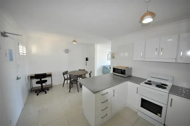 Second view of Homely unit listing, 7/100 Scenic Highway, Lammermoor QLD 4703