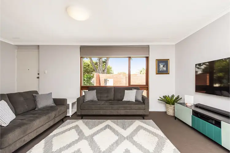 55 Camberwarra Drive, Craigie WA 6025