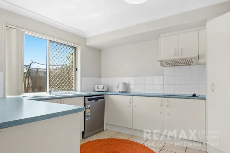 Fifth view of Homely townhouse listing, 15/9 Hillview Street, Runcorn QLD 4113