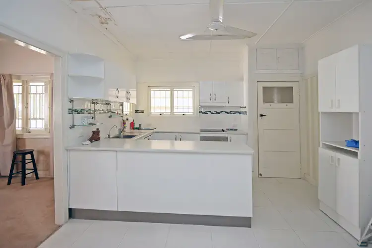 38 Orsova Road