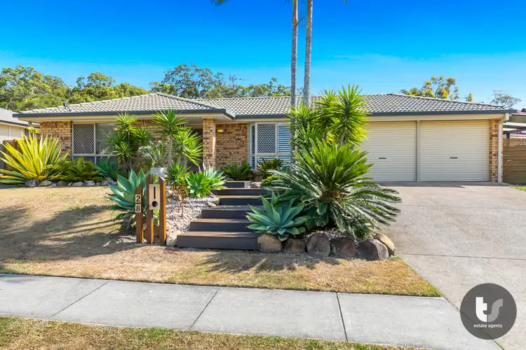 28 Tulloch Drive, Wellington Point QLD 4160