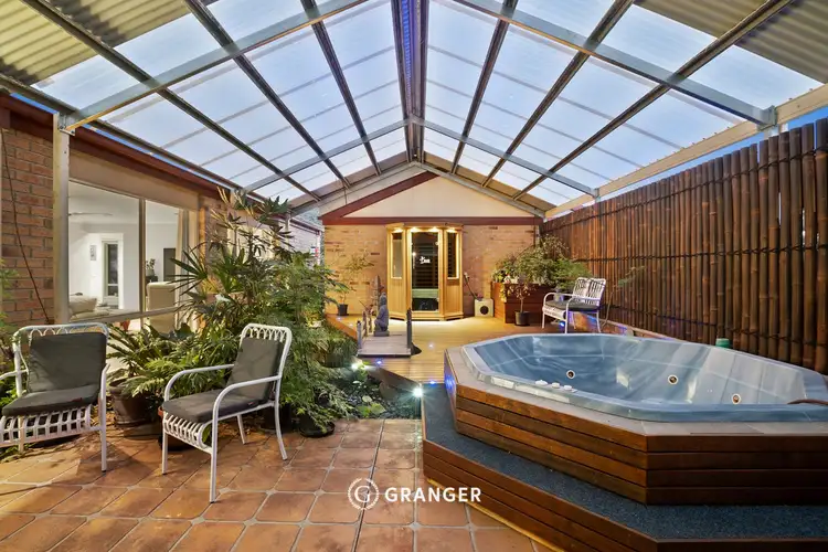 2 Karatoga Court, Tootgarook VIC 3941
