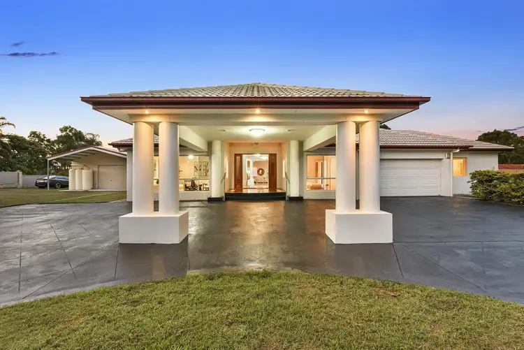 33 Kingsway Drive, Molendinar QLD 4214