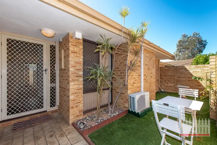 4/13 Bray Place, Beechboro WA 6063