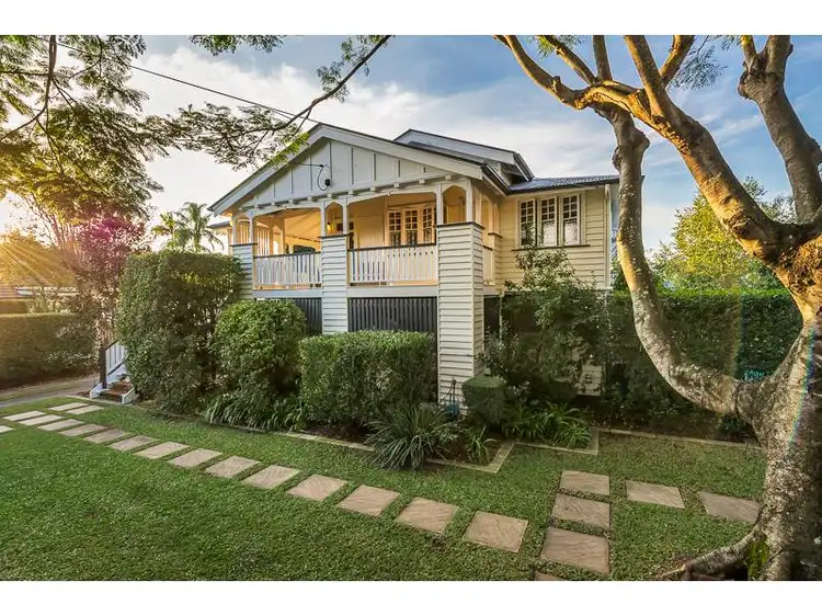 67 Mortlake Road, Graceville QLD 4075
