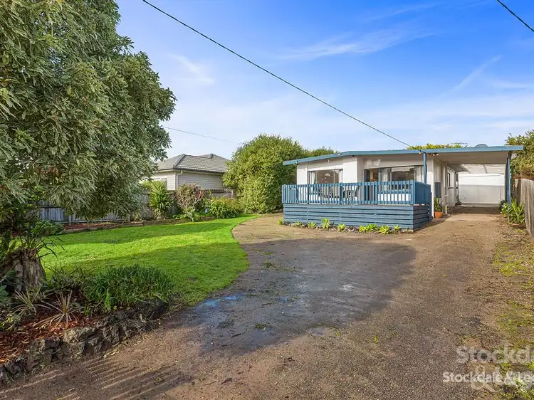 7 Walpole Avenue, Rosebud VIC 3939