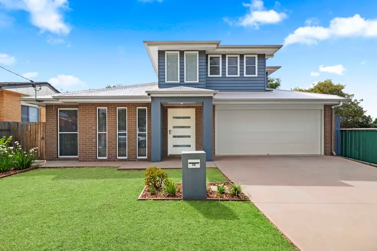 2A Hogan Street, Centenary Heights QLD 4350